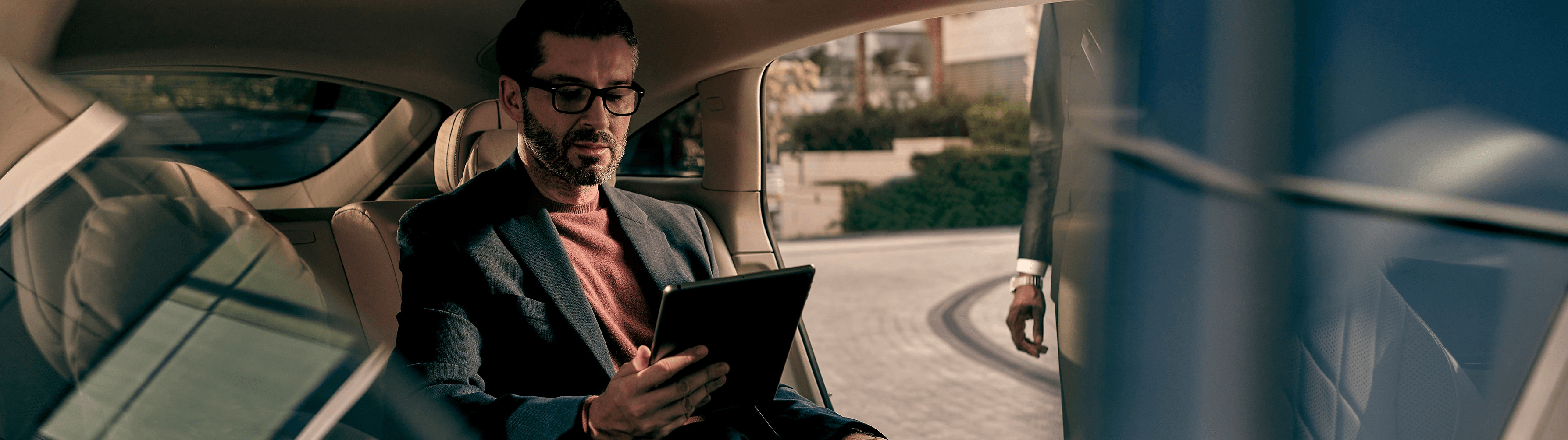 A to Z Dispatch — Luxury Transport Service